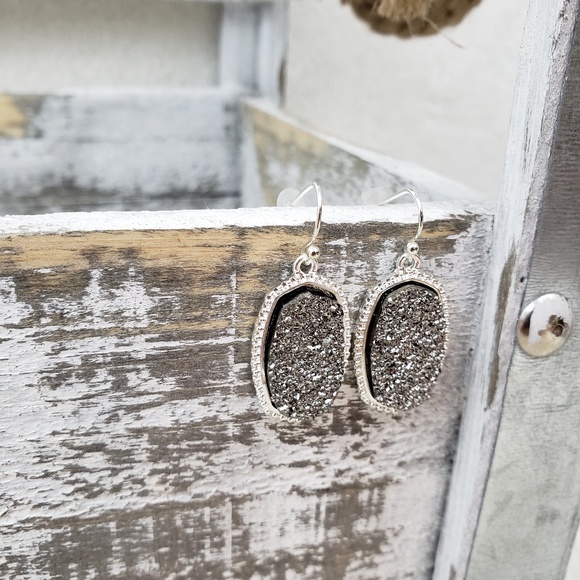 Gray + Silver Etched Oval Earrings - Picture 2 of 3
